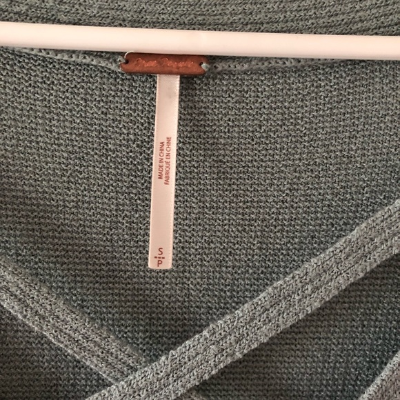 NWOT free people sweater - Picture 2 of 2